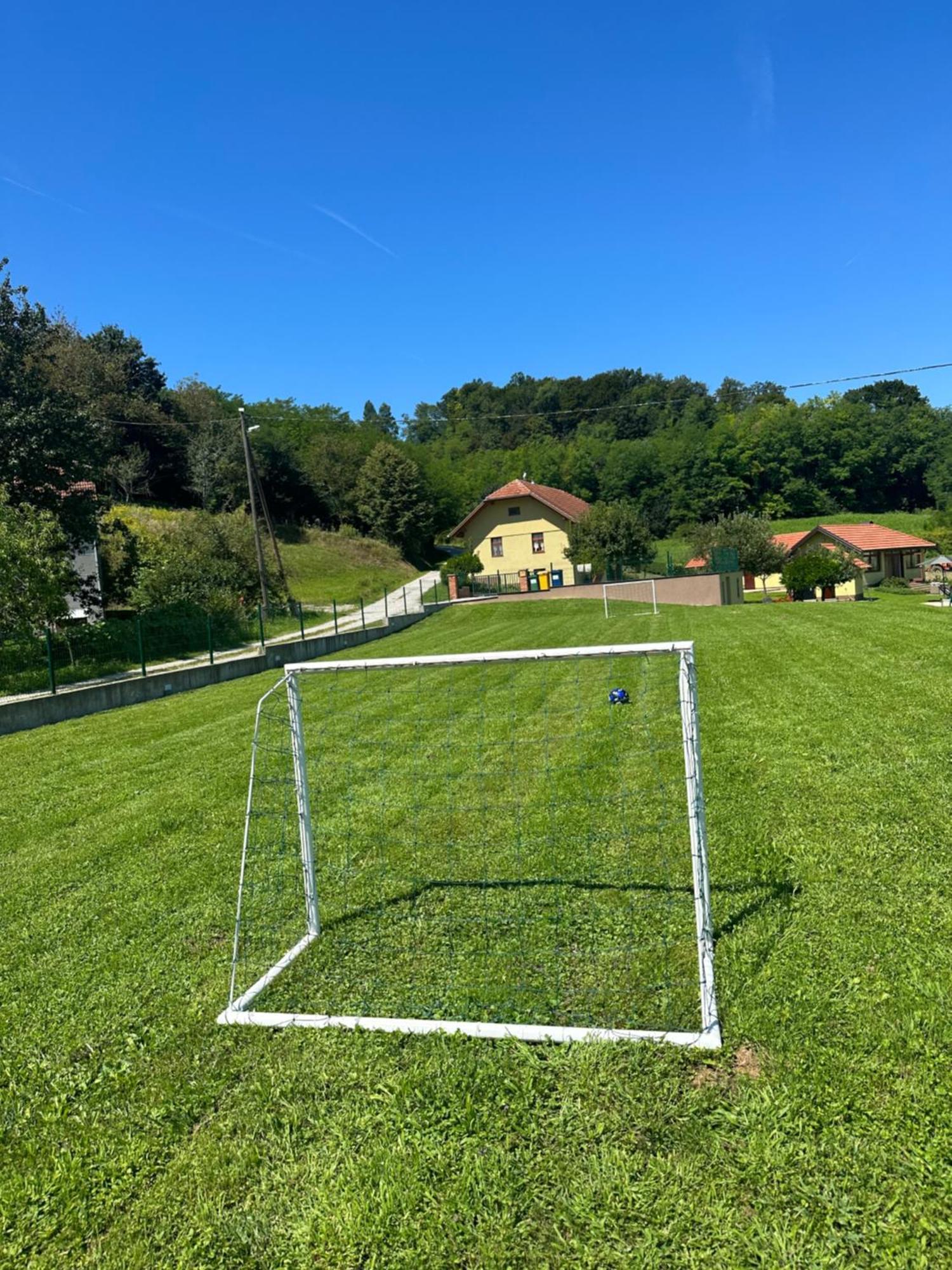 Ruralna Kuca 'Villa Zagorka' Za Odmor Sa Bazenom I Bocalistem Donja Pacetina Exteriör bild